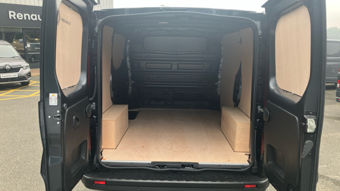 Renault Trafic Swb Diesel SL30 Blue dCi 150 Advance [Safety] Van EAG9 - Image 12